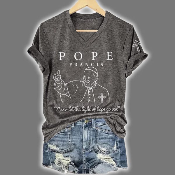 Pope Francis Never Let The Light Of Hope Go Out Shirt 5