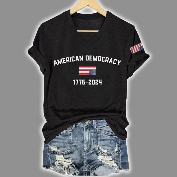 V-Neck Retro American Democracy 1776-2024 Print T-Shirt