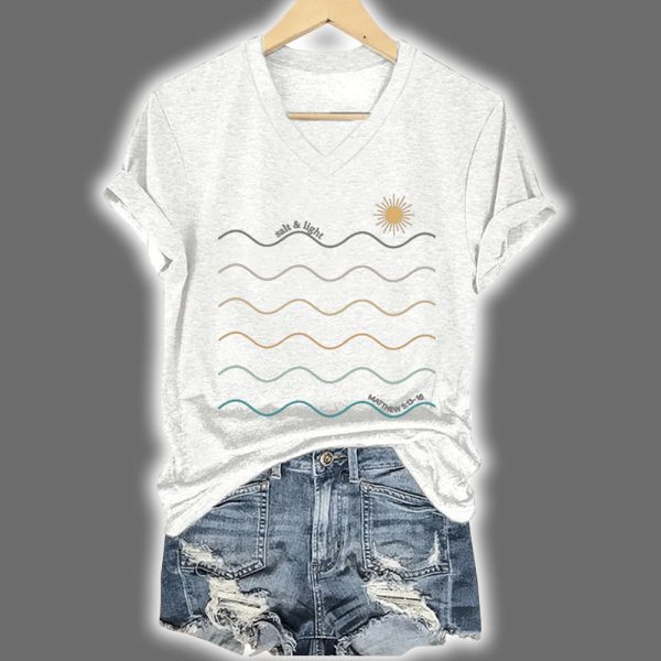 Retro Salt & Light Faith Matthew 5 13 16 Print V-Neck T-Shirt