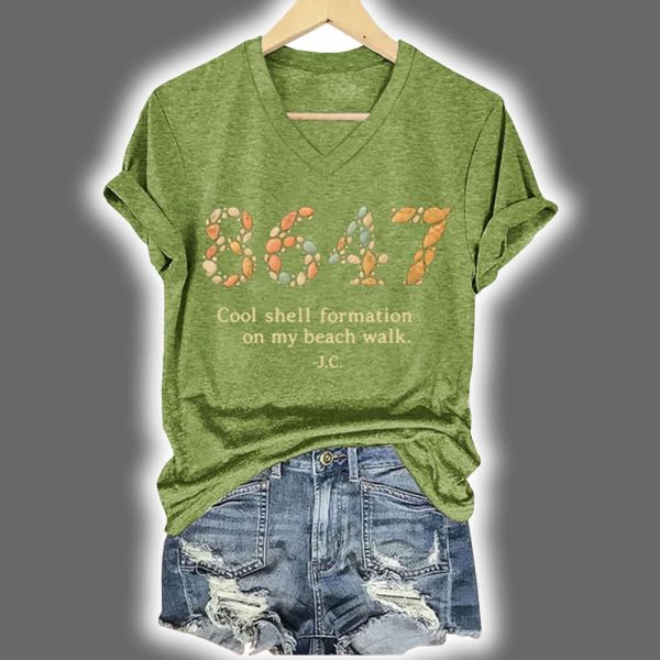 V Neck Retro 8647 Cool Shell Formation On My Beach Walk Print Shirt 2