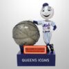 2026 Mets MR MET AT THE UNISPHERE LIGHT UP Bobblehead Giveaway 1